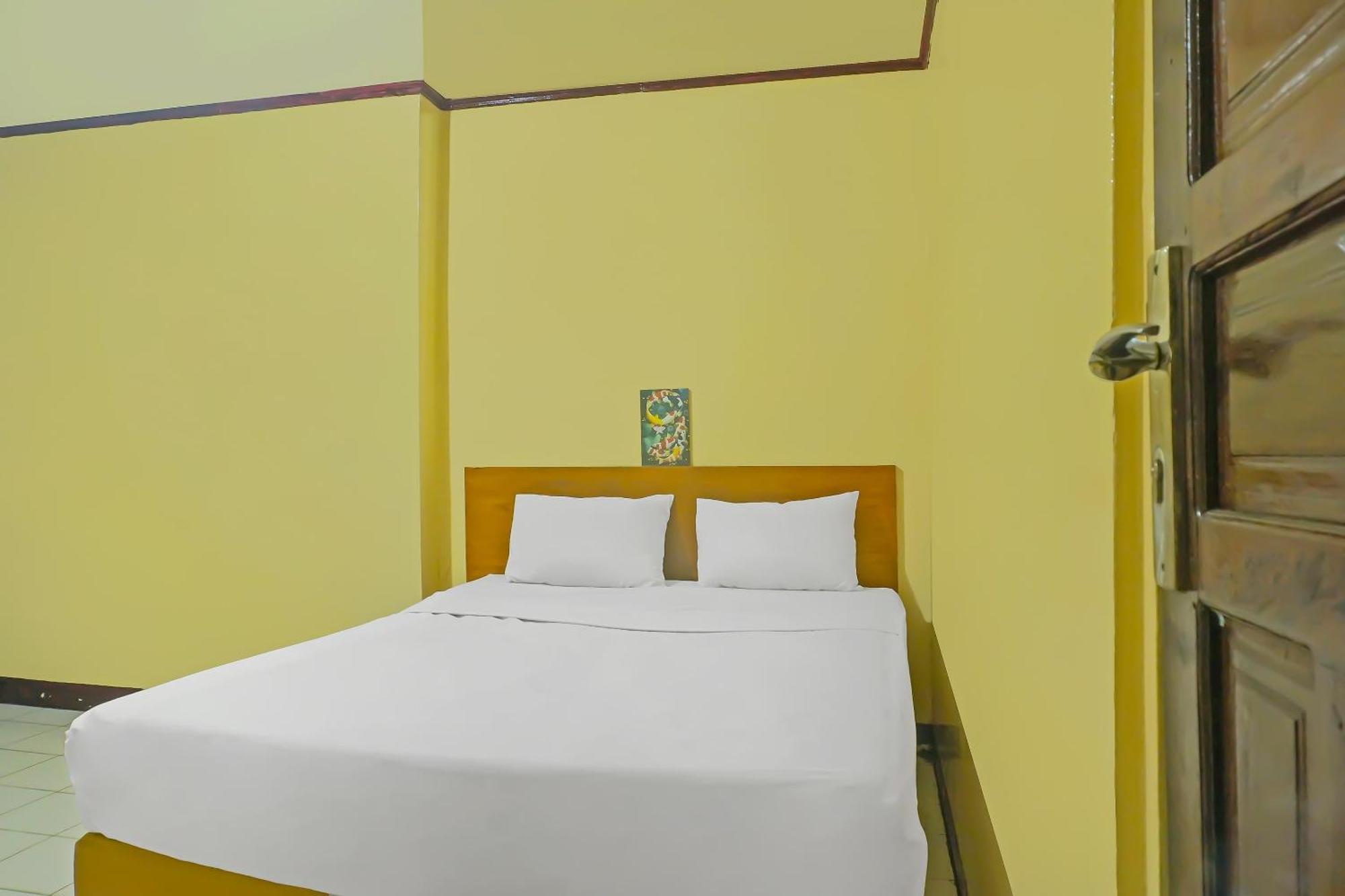Spot On 92466 Adam Kost Syariahnearwisata Jembatan Barito Otel Banjarmasin  Dış mekan fotoğraf