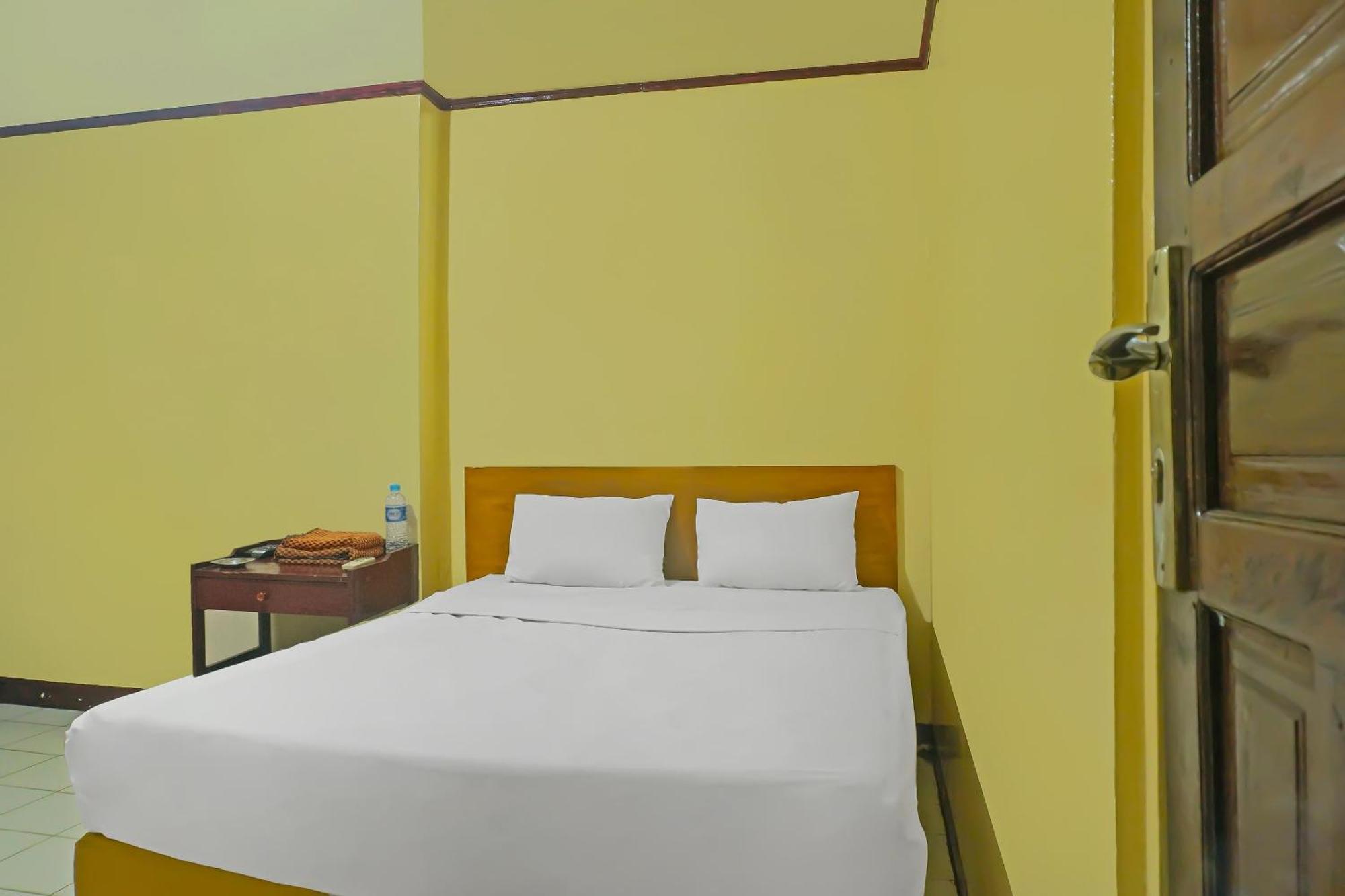 Spot On 92466 Adam Kost Syariahnearwisata Jembatan Barito Otel Banjarmasin  Dış mekan fotoğraf