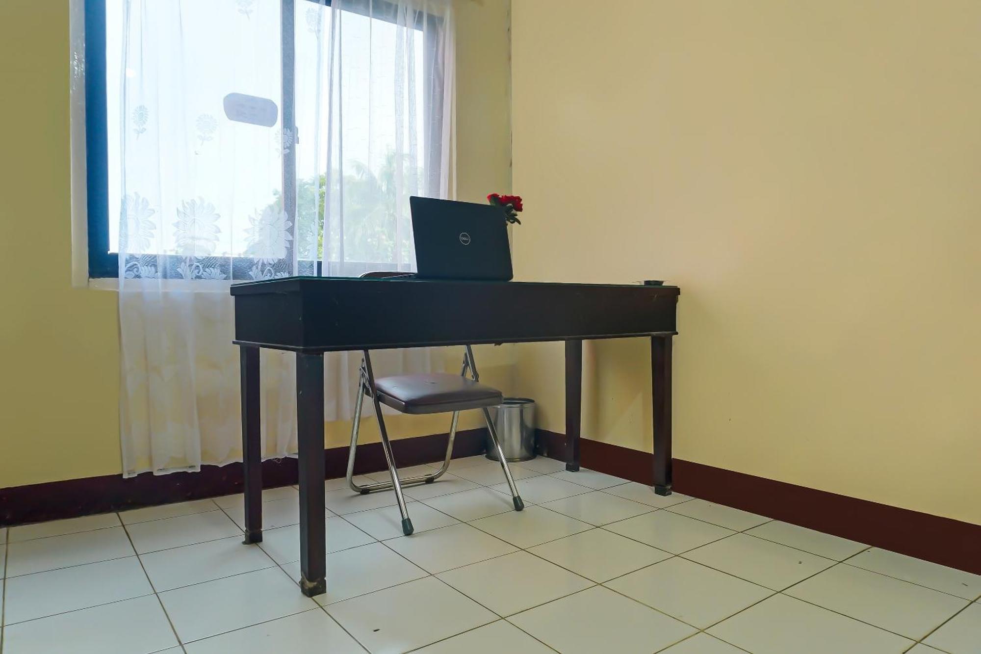 Spot On 92466 Adam Kost Syariahnearwisata Jembatan Barito Otel Banjarmasin  Dış mekan fotoğraf