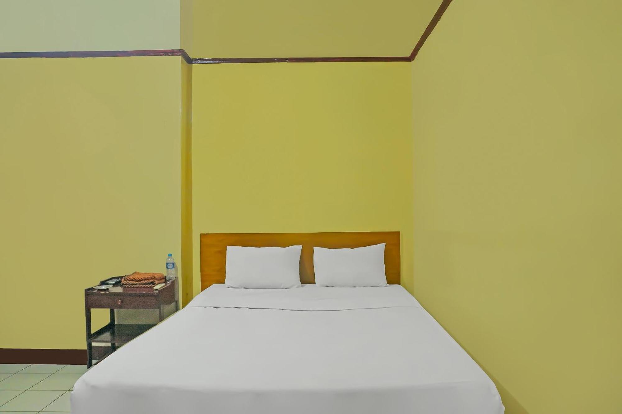 Spot On 92466 Adam Kost Syariahnearwisata Jembatan Barito Otel Banjarmasin  Dış mekan fotoğraf